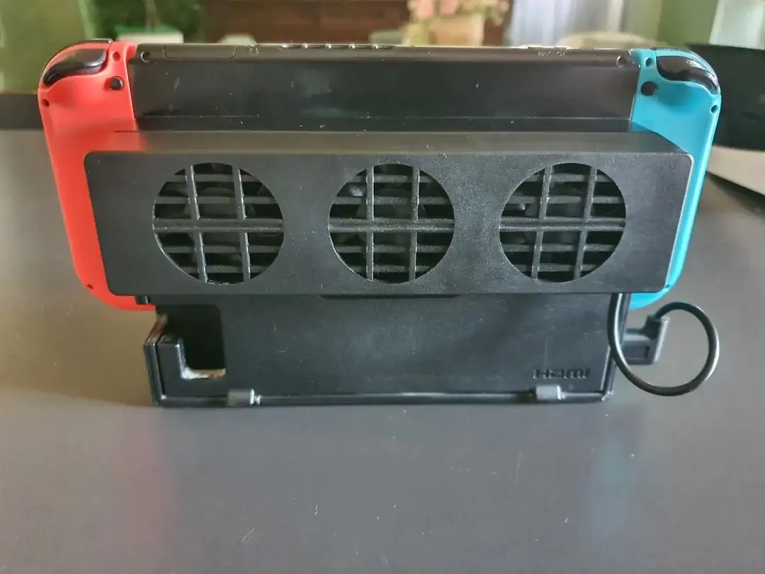 Sistema di Raffreddamento Mcbazel per NINTENDO SWITCH: Indispensabile per lunghe sessioni di gioco